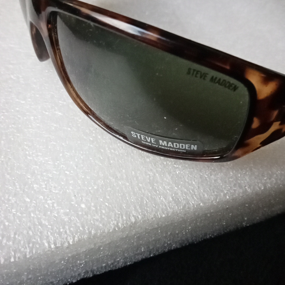 Steve Madden Sunglasses